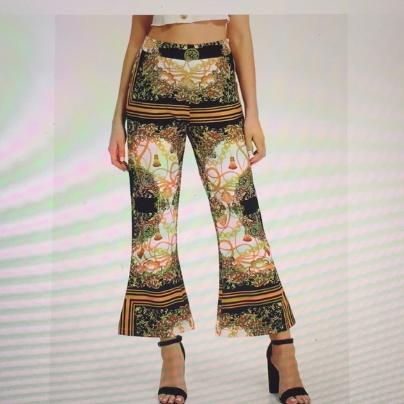Pants - 3/$15 🌷BAROQUE PRINT FLARE PANTS